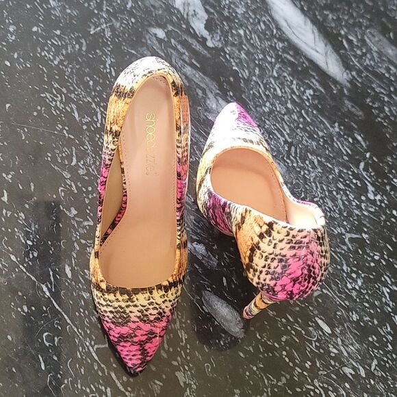 BRAND NEW SHOEDAZZLE STYLISH  MULTICOLOR STILETTO HEELS PUMP - Picture 10 of 16